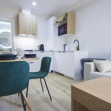 Rentalsevilla Avenida De La Borbolla Ii Apartament