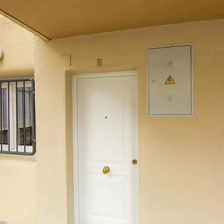 Rentalsevilla Avenida De La Borbolla Ii Apartament